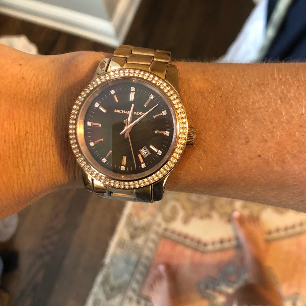 Michael Kors rose gold watch